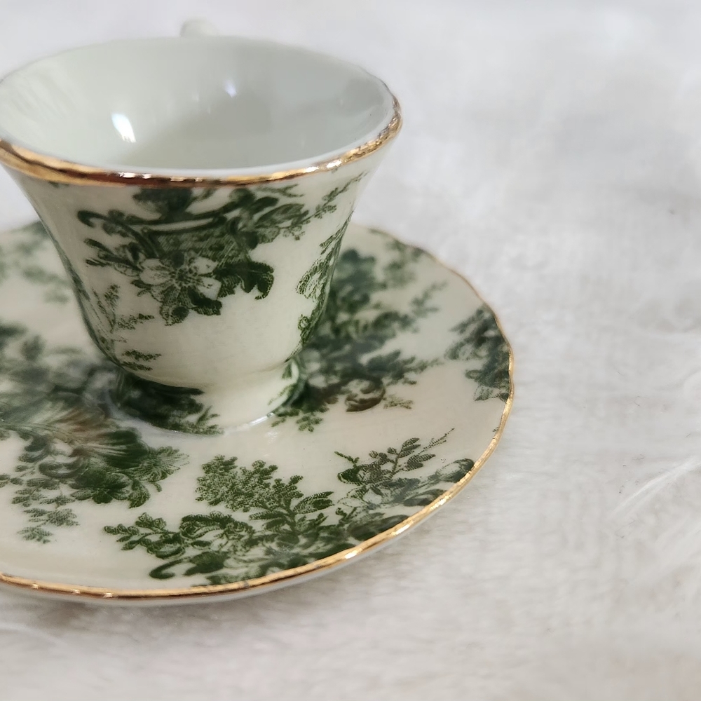 Ivry & green Alice & Wonderland miniture tea cup rare collectible - Picture 7 of 7